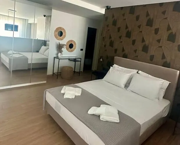 Nanas Luxury And Cozy Apartment